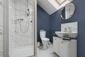 Photo 21- click for photo gallery